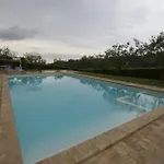 Dreamy Brick With Unbelievable View And A Pool فيلة