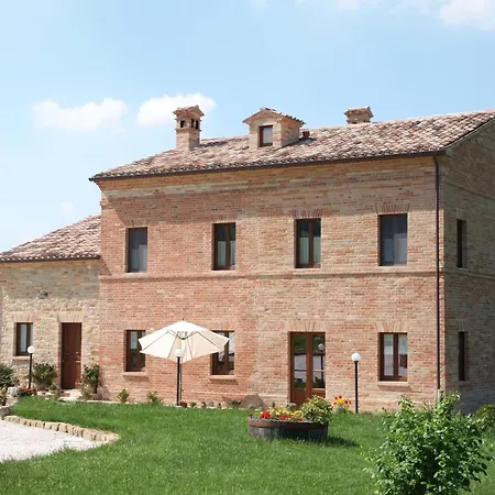 Dreamy Brick With Unbelievable View And A Pool Sant'Angelo in Pontano