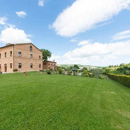 Dreamy Brick With Unbelievable View And A Pool فيلة